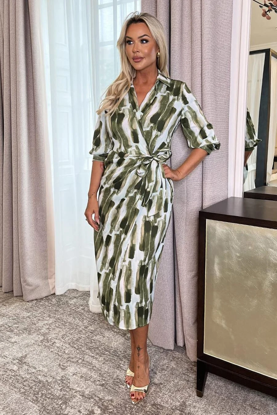 AX Paris Khaki Brush Stroke Print 3/4 Sleeve Tie Waist Wrap Shirt Midi Dress 2 AX Paris Khaki Brush Stroke Print 3/4 Sleeve Tie Waist Wrap Shirt Midi Dress - Image 2