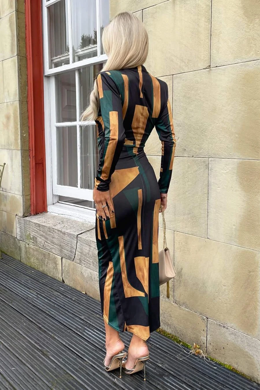 AX Paris Forest Geometric Print Long Sleeve Wrap Midi Dress 4 AX Paris Forest Geometric Print Long Sleeve Wrap Midi Dress - Image 4