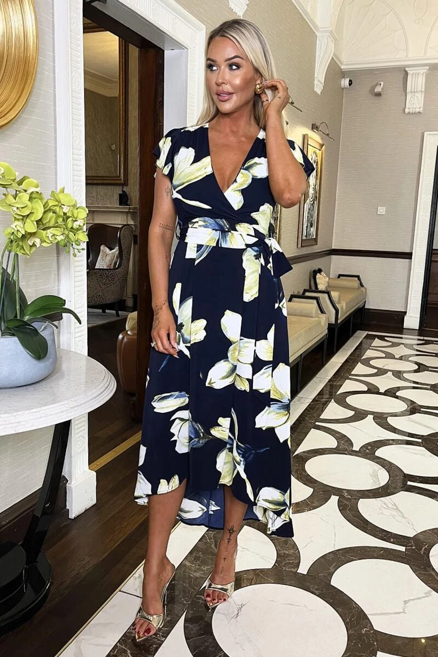 AX Paris Navy Floral Print Short Sleeve Belted Wrap Midi Dress 3 AX Paris Navy Floral Print Short Sleeve Belted Wrap Midi Dress - Image 3