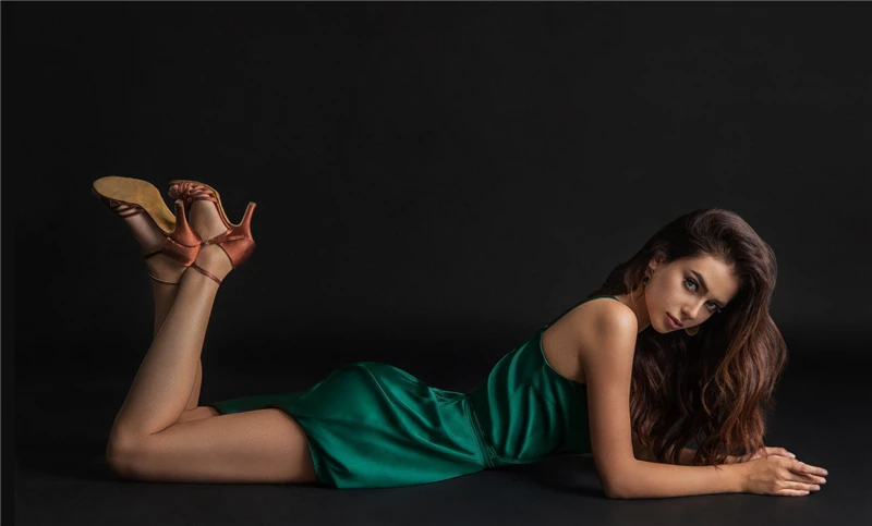 About Us 2 About Us -Ax Paris Fashion ggggh