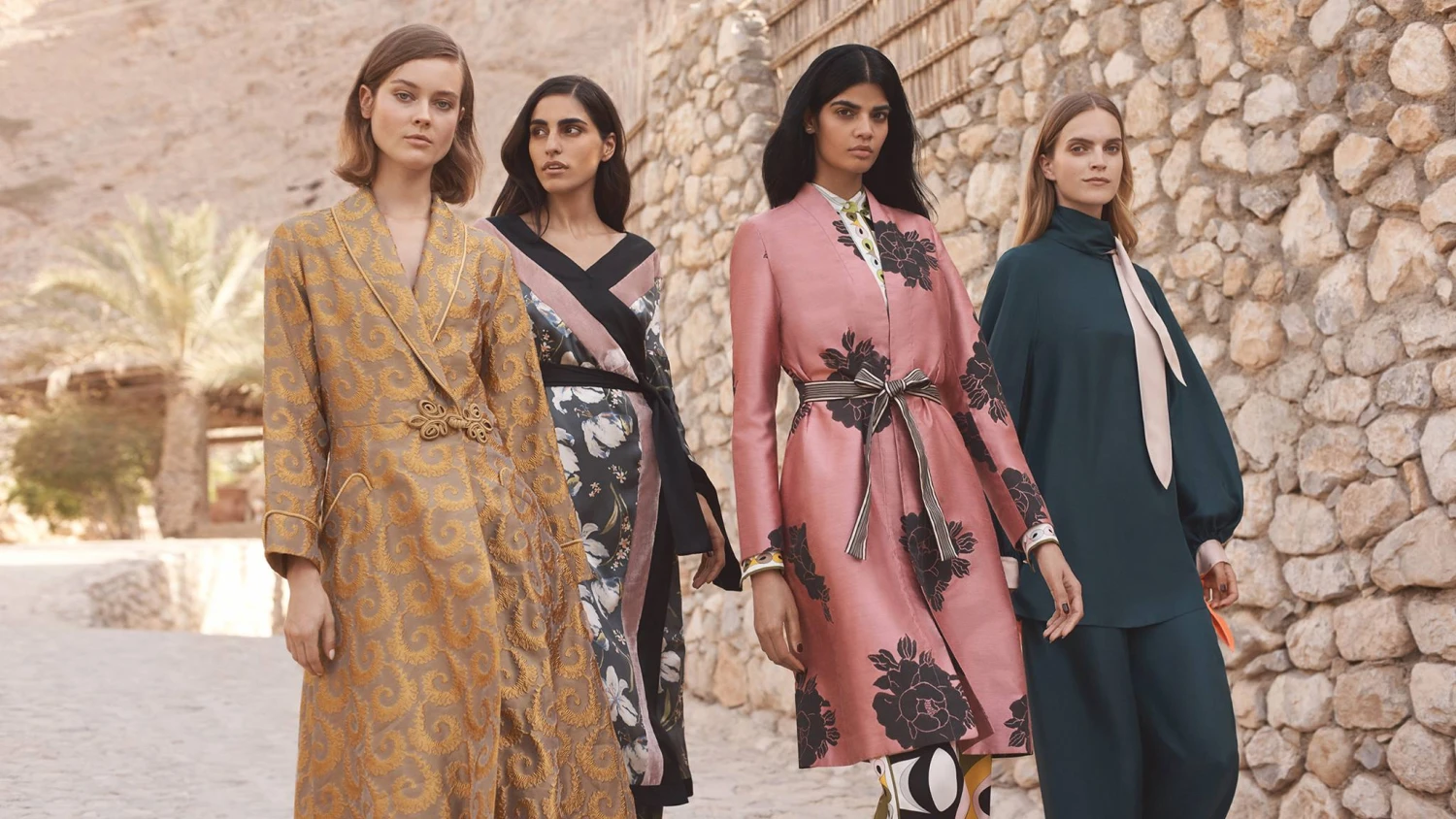 About Us 3 About Us -Ax Paris Fashion wrgw